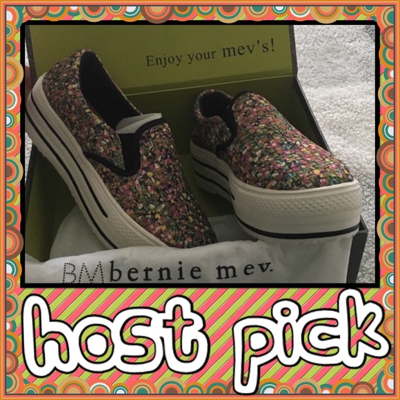 bernie mev. Shoes - ⭐️HP⭐️ NIB Bernie Mev platform slip on sneakers